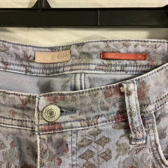 Pilcro-Anthropologie, Slim Boyfriend Jeans, Floral Print, Size 32 - Picture 3 of 9